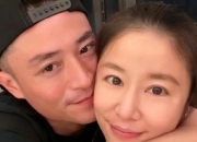 林心如霍建华在演唱会上亲吻 两人已结婚九周年