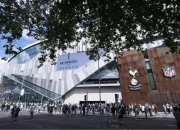 TA：热刺37亿镑待售、威克斯汉姆3.5亿镑估值争议与监管新规